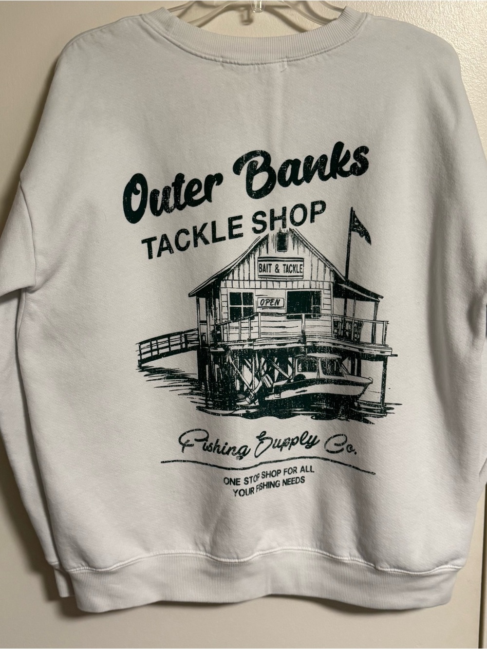 Altar'd State Outer Banks Tackle Shop Sweatshirt White Small Crewneck - Picture 9 of 10